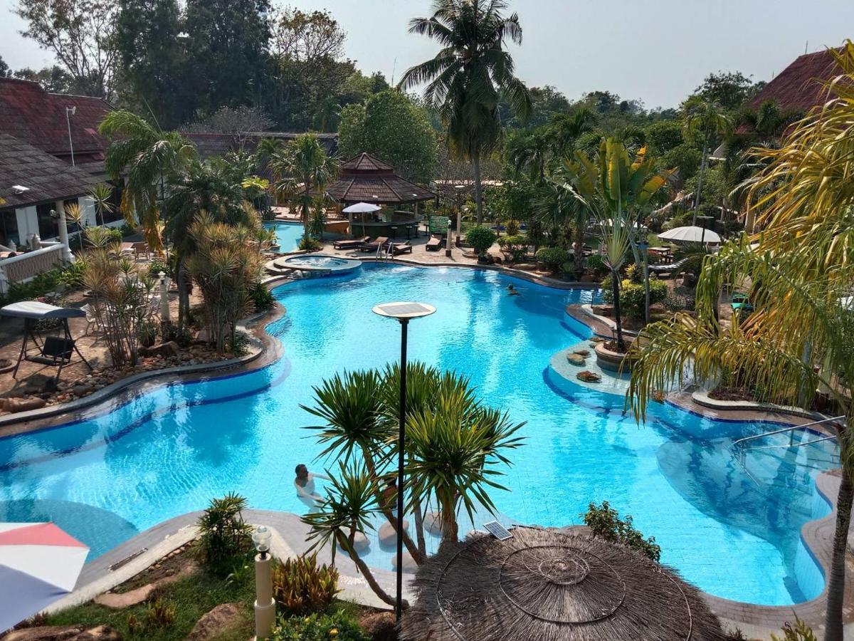 Ban Nam Mao Resort Na Chom Thian Exterior photo